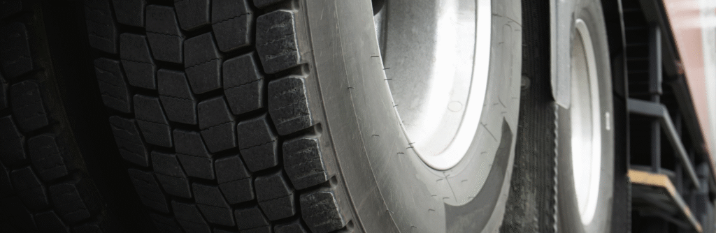 Como-escolher-o-pneu-de-caminhao-certo.png